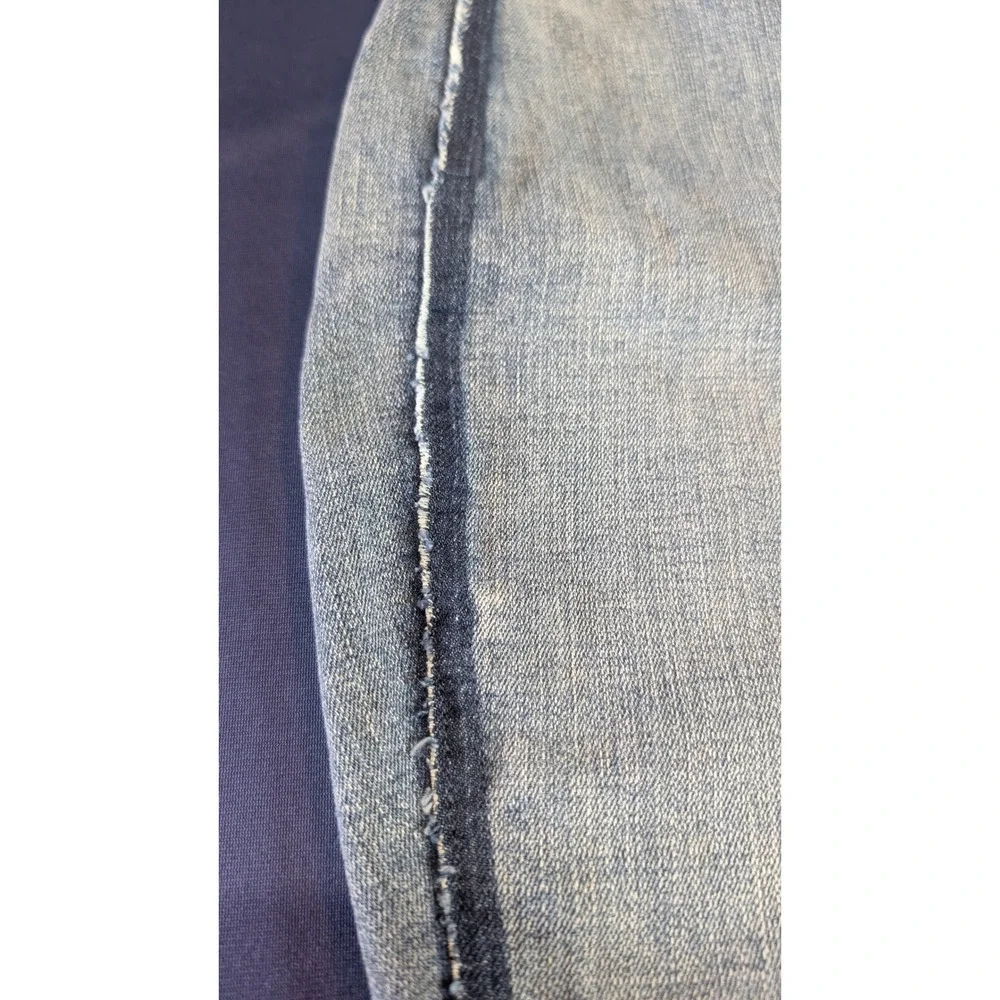 NYDJ Womens 28W Fiona Slim Flare Crop Ankle Jeans Light Wash Fray Hem NWT - Picture 11 of 15